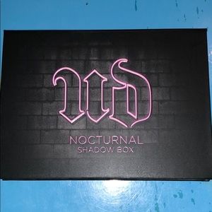Urban Decay Nocturnal Shadow Box